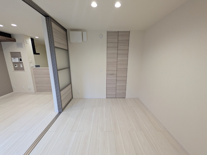 その他部屋・スペース　南側洋室