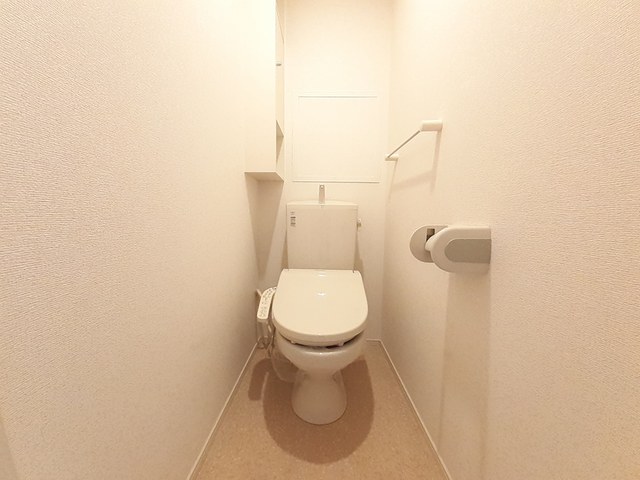 プレミアムヒルズのトイレ写真