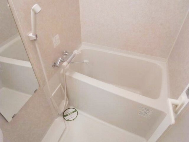 バス・シャワールーム　同仕様参考写真