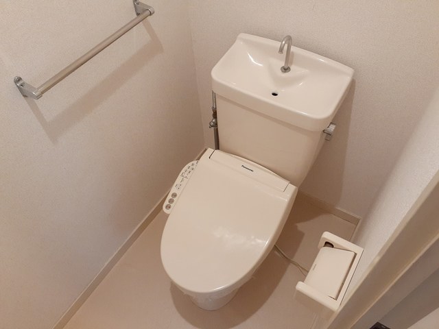 トイレ　トイレ