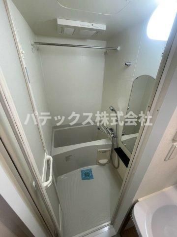バス・シャワールーム　ゆったり過ごせるお風呂です