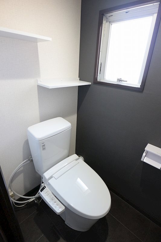トイレ　ウォシュレット付きの新品トイレです。