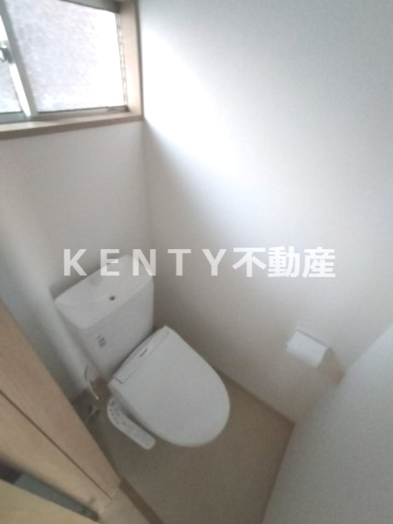 トイレ　トイレもきれいです