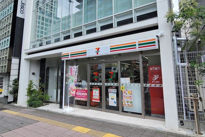コンビニ　セブンイレブン 赤坂4丁目店（コンビニ）まで139m