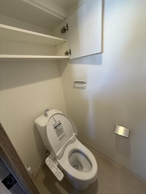トイレ　コンパクトで使いやすいトイレです