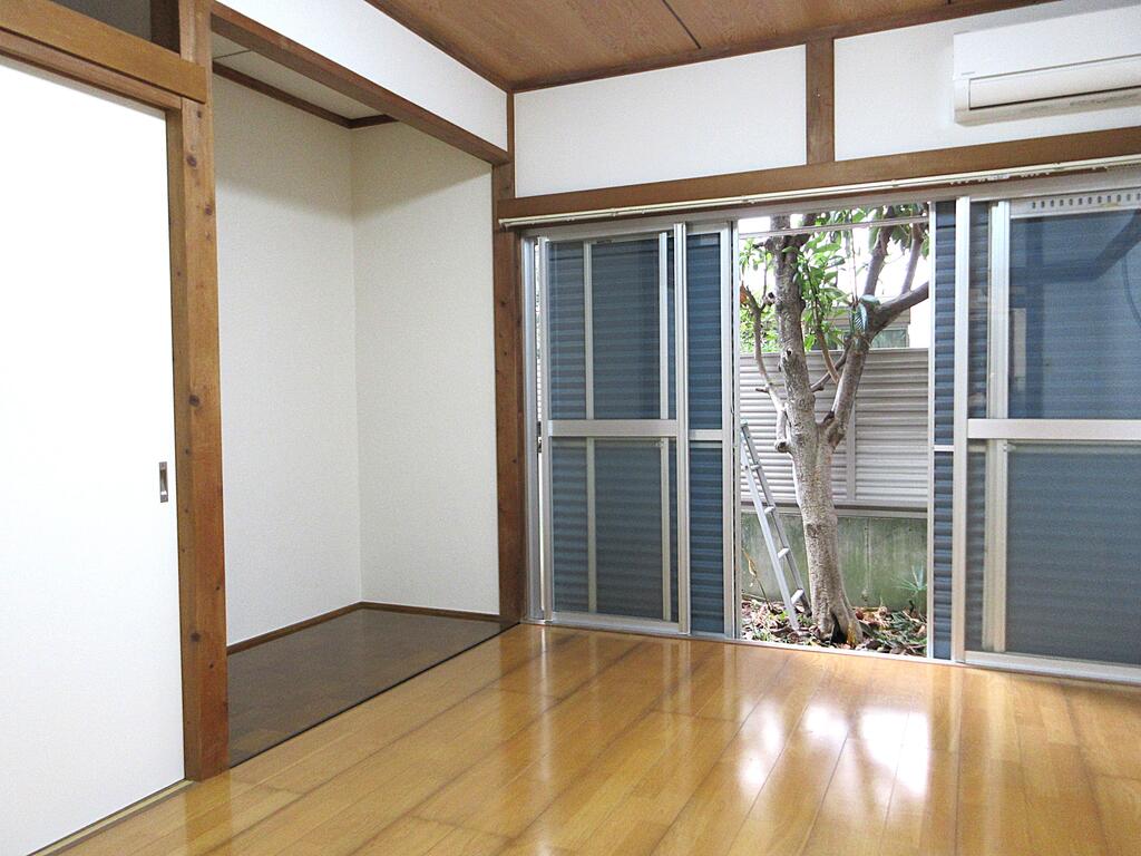 ハイツカナンの居間写真