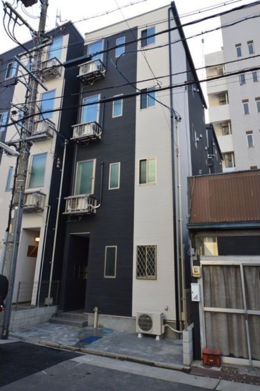 ノア名駅南.