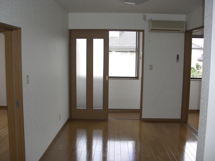 2LDK Apartment in Kanazawa, Ishikawa — photo 3 of 3