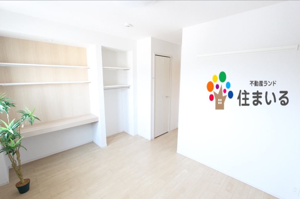 収納　※写真は同社同型タイプとなります