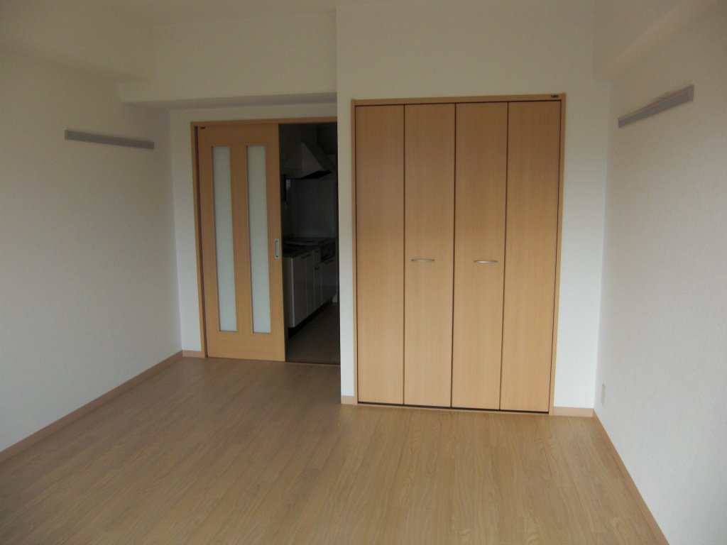 居室・リビング　建築中