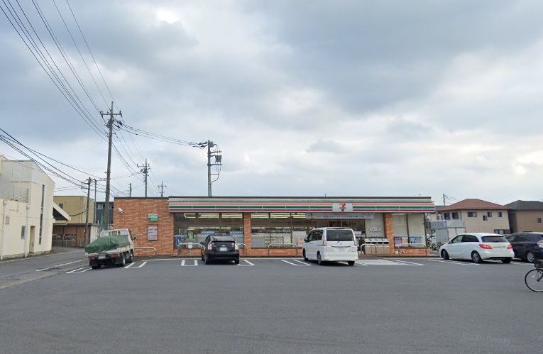 コンビニ　セブンイレブン高崎飯塚町店（コンビニ）まで265m