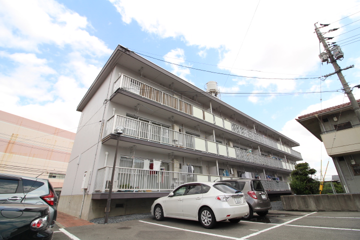 建物外観　2LDKマンションです☆