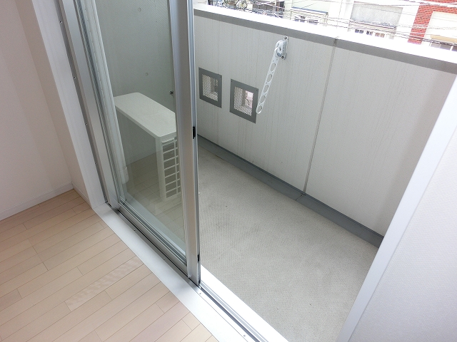 バルコニー　■バルコニースペース。