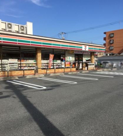 コンビニ　セブンイレブン守口京阪北本通店（コンビニ）まで364m