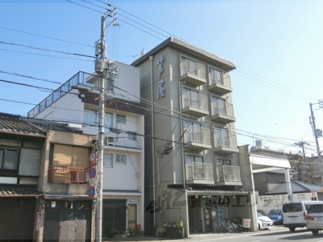京都市下京区堀之上町のマンションの建物外観