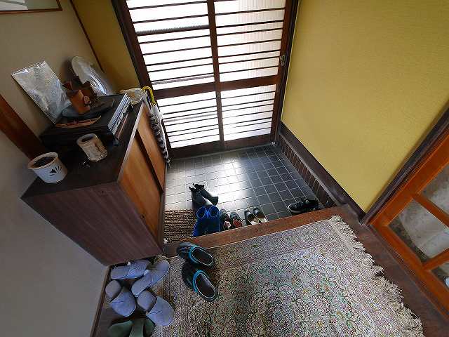 玄関　シンプルで使いやすい玄関です