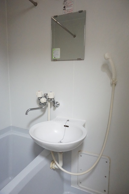 洗面設備　洗面台です（２点ユニット）