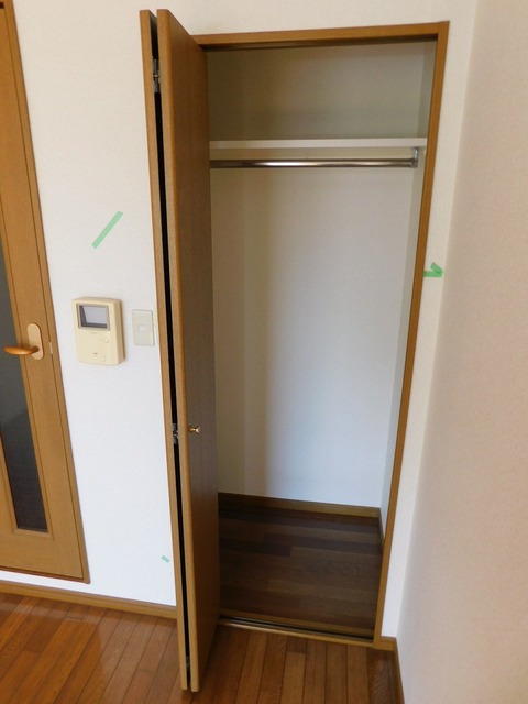 収納　クローゼット