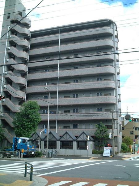 大阪市東淀川区豊里のマンションの建物外観