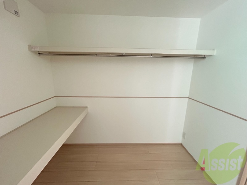 収納　収納は奥行きがあり荷物が多くても大丈夫です。