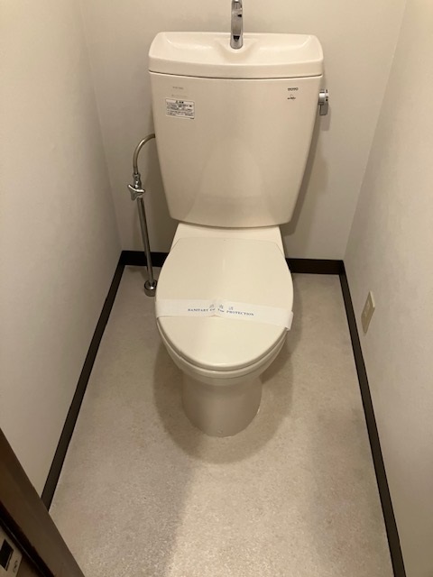 コム・コールデコットのトイレ写真
