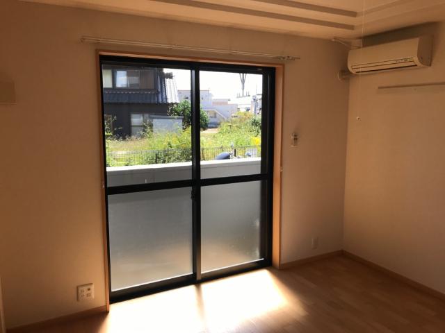 居室・リビング　洋室