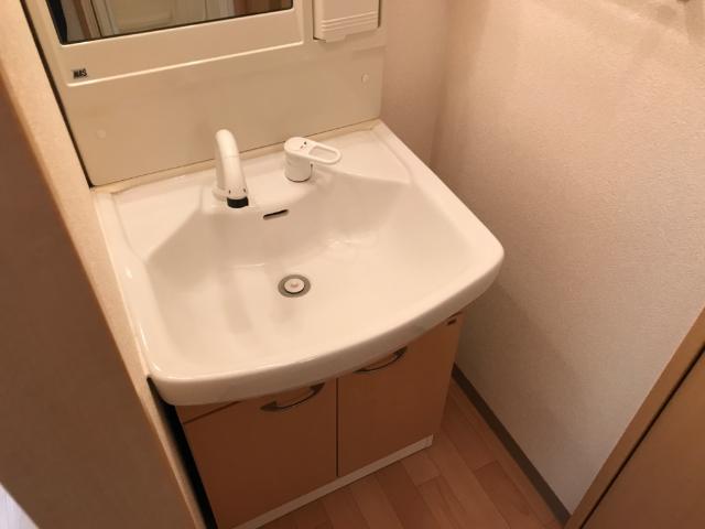 洗面設備　洗髪洗面化粧台