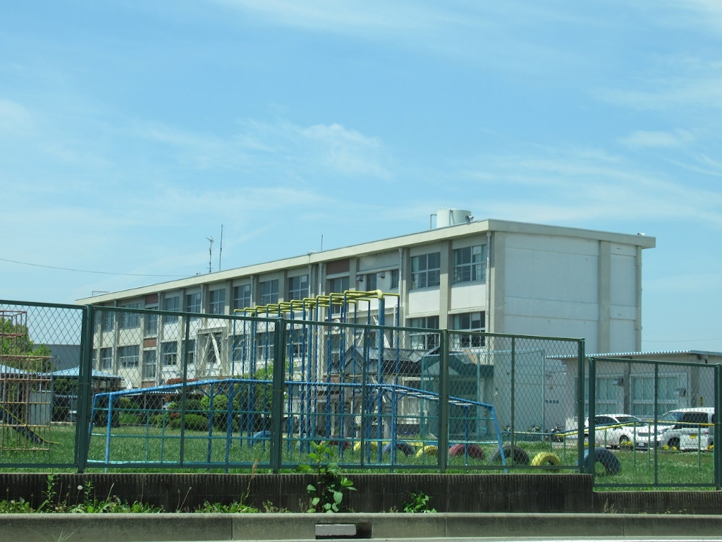 小学校　岐阜市立木田小学校（小学校）まで1001m