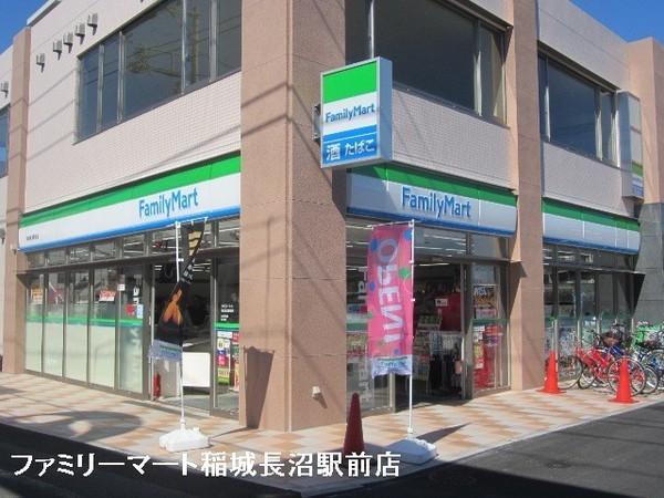 【稲城市押立のアパートのコンビニ】