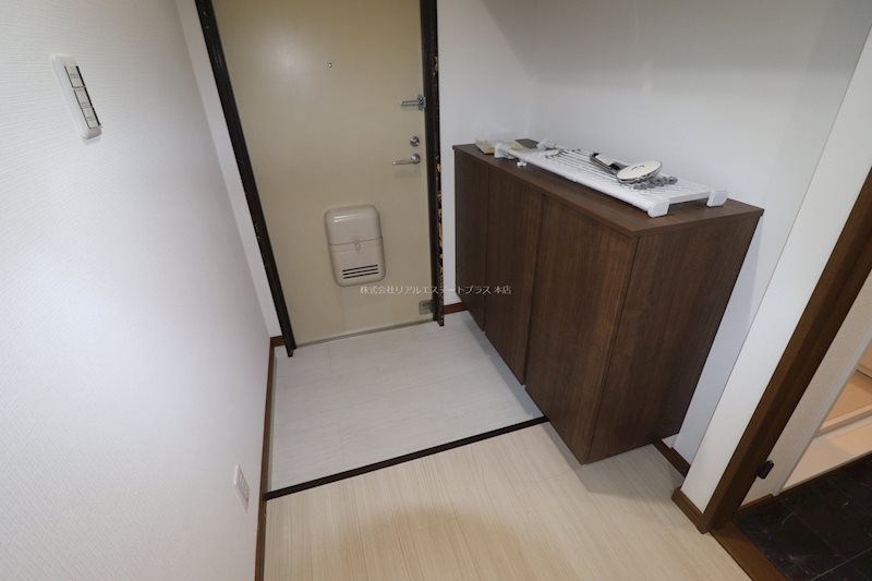 ロイヤルレインボー中主_内装_5