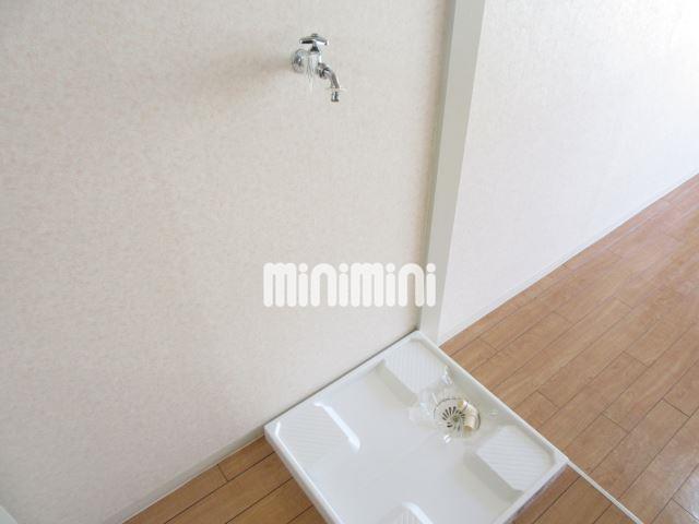 その他　室内に洗濯機置場あります。