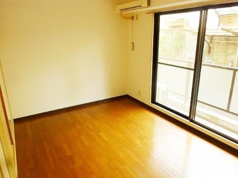 居室・リビング　洋室