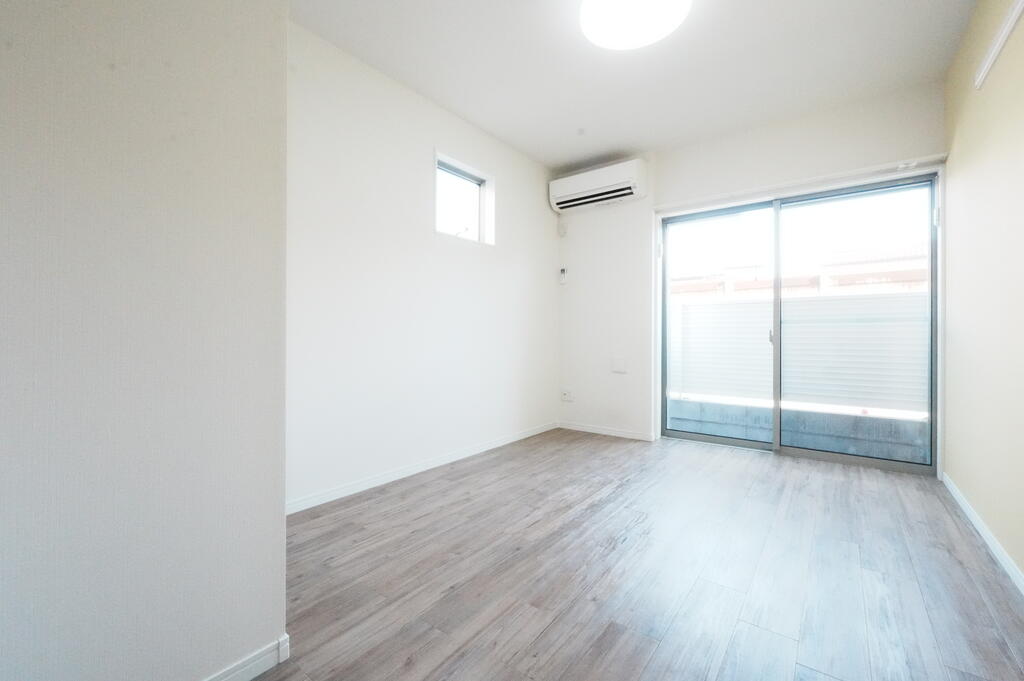 その他部屋・スペース　洋室６帖