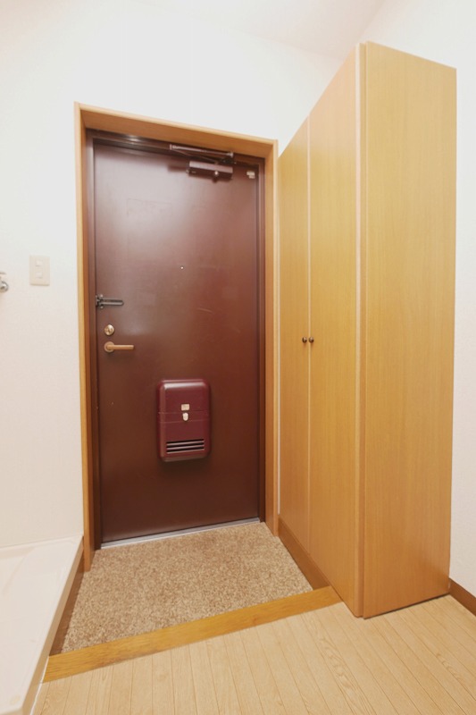 玄関　メゾン長束西204