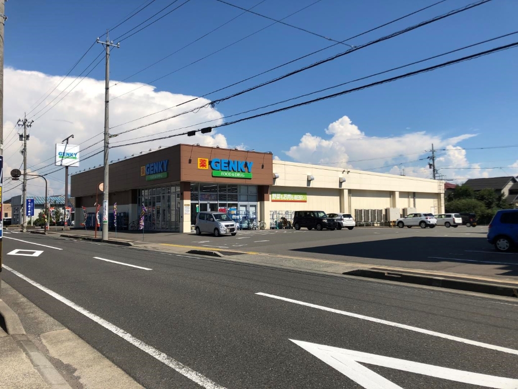 ドラックストア　GENKY(ゲンキー) 文京店（ドラッグストア）まで394m
