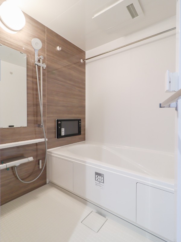 バス・シャワールーム　図面と現状に相違がある場合には現状を優先