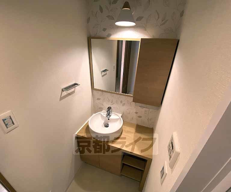 洗面設備　独立洗面台