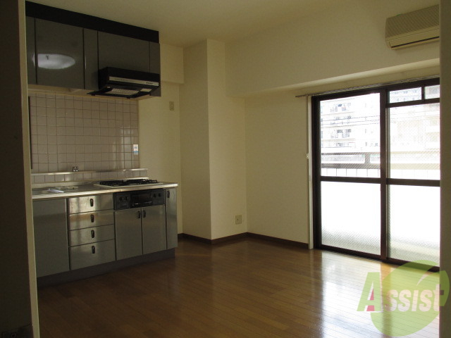 居室・リビング　ゆったりリビングです