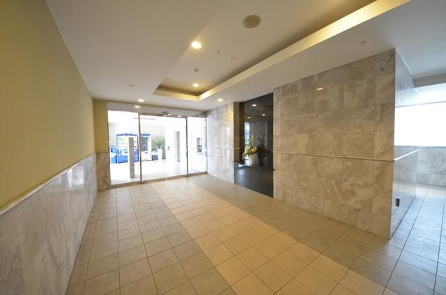 エントランス　♪エレベーターホール♪