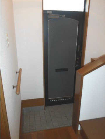 玄関　他部屋