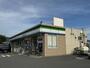 コンビニ　ファミリーマート 八尾小畑町店（コンビニ）まで708m