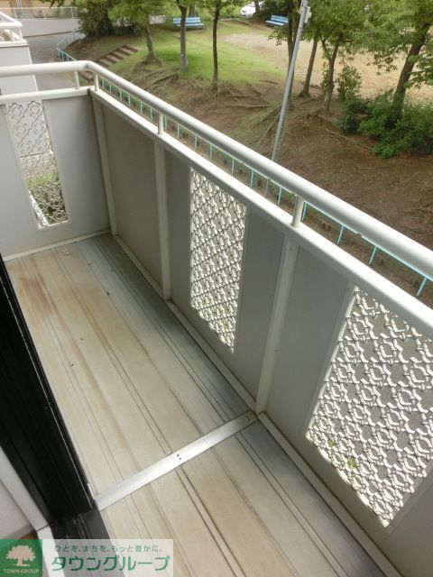 バルコニー　バルコニーあり