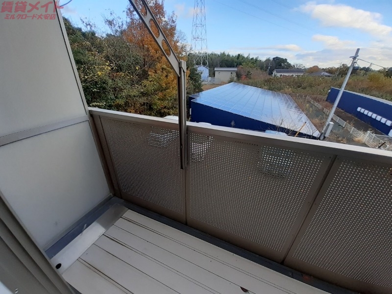 バルコニー　同型別部屋写真です