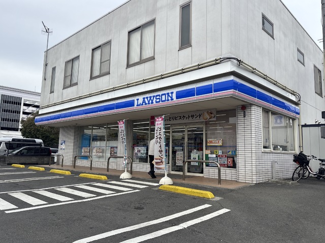 コンビニ　ローソン海老名河原口店（コンビニ）まで450m