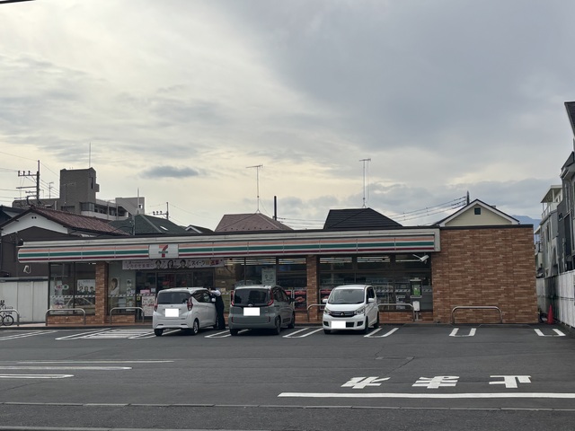 コンビニ　セブンイレブン海老名あゆみ橋店（コンビニ）まで600m