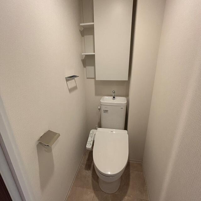 トイレ　※写真は同タイプ住戸です。?