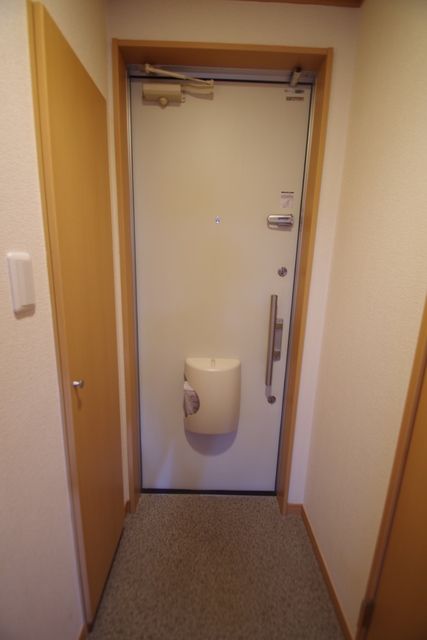 玄関　別号室参考写真