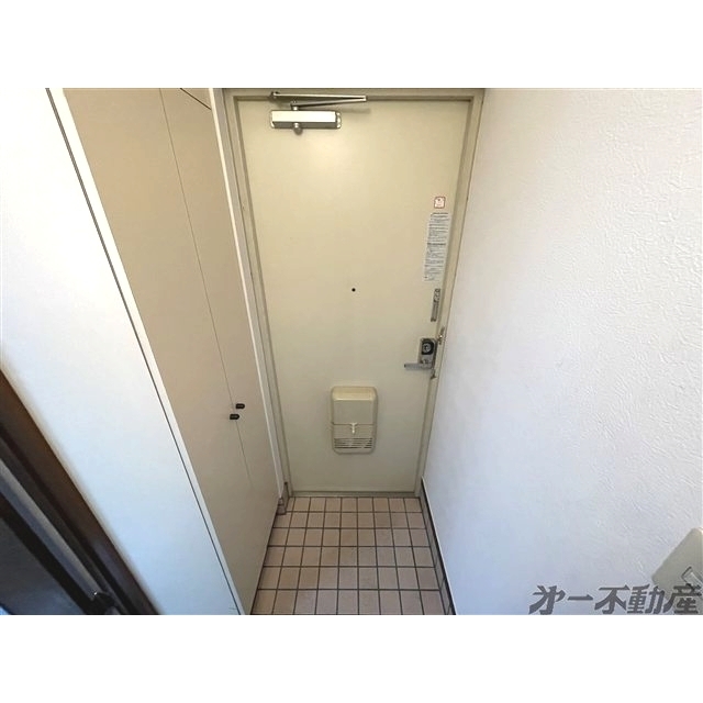 玄関　玄関
