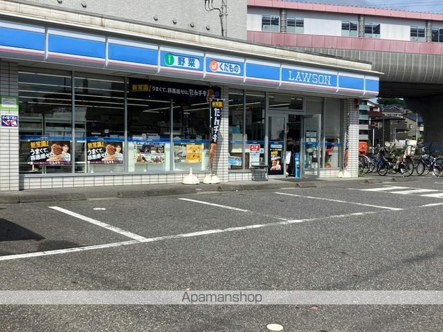 コンビニ　ローソン村上駅前店（コンビニ）まで476m