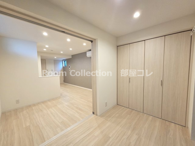 収納　※同物件他部屋写真　反転・色違いの場合有　現状優先